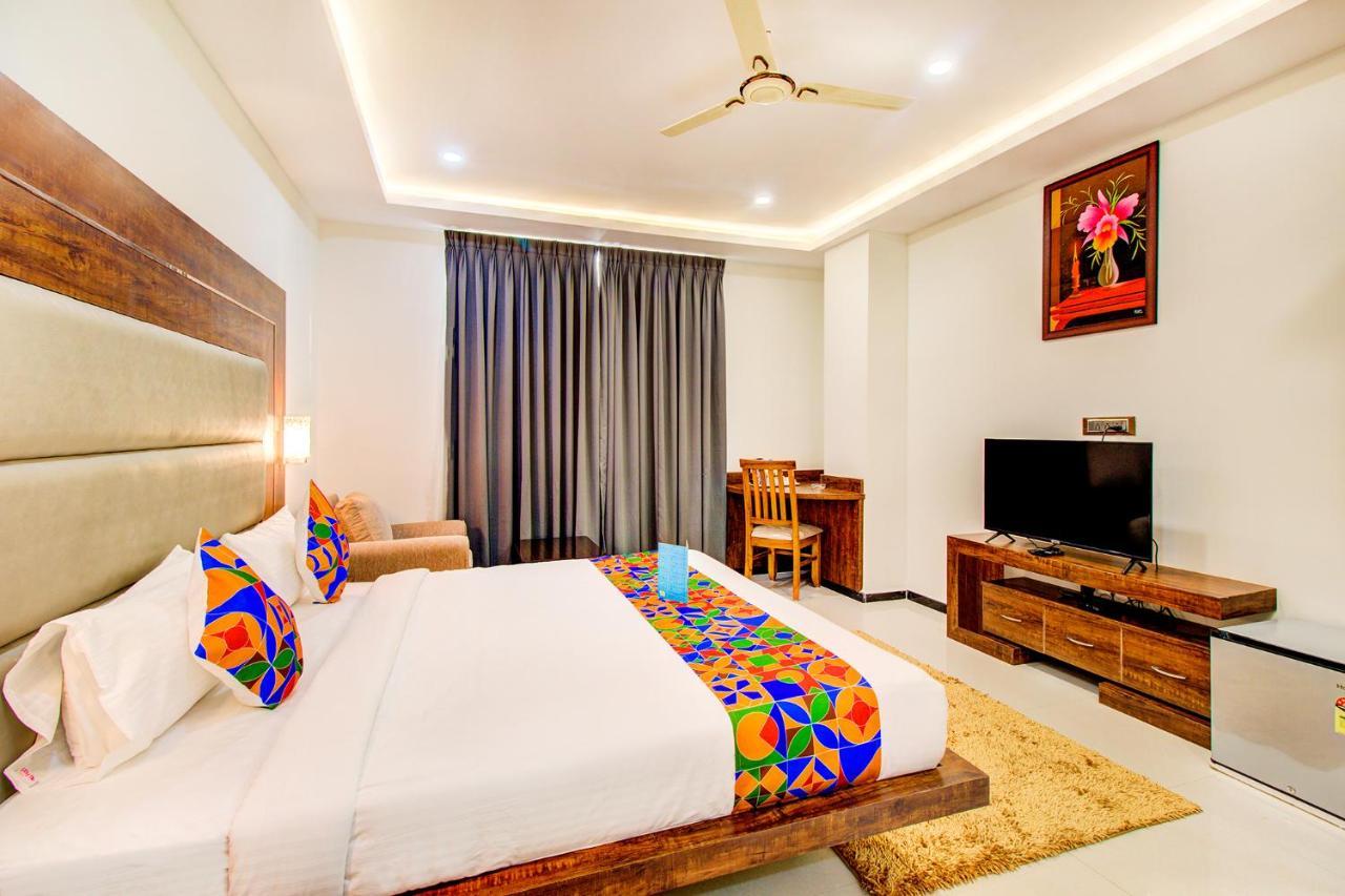 Fabhotel The Royal Suites - Nr Gopalan Innovation Mall Bangalore Eksteriør billede