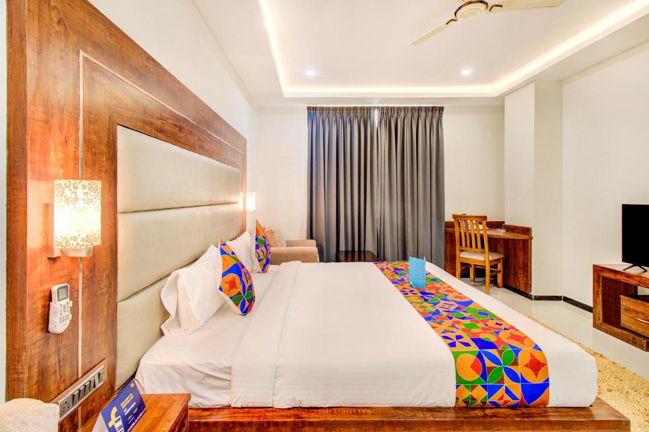 Fabhotel The Royal Suites - Nr Gopalan Innovation Mall Bangalore Eksteriør billede