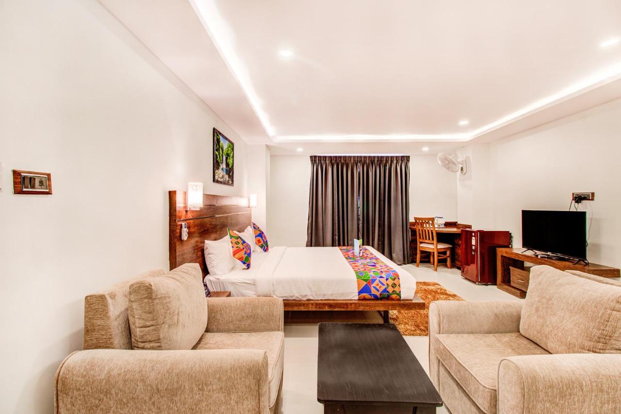 Fabhotel The Royal Suites - Nr Gopalan Innovation Mall Bangalore Eksteriør billede