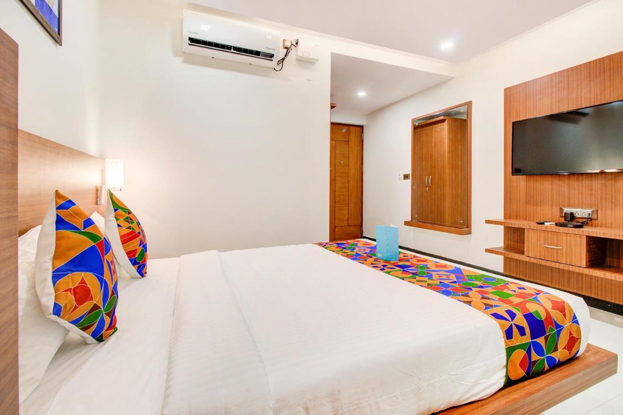 Fabhotel The Royal Suites - Nr Gopalan Innovation Mall Bangalore Eksteriør billede