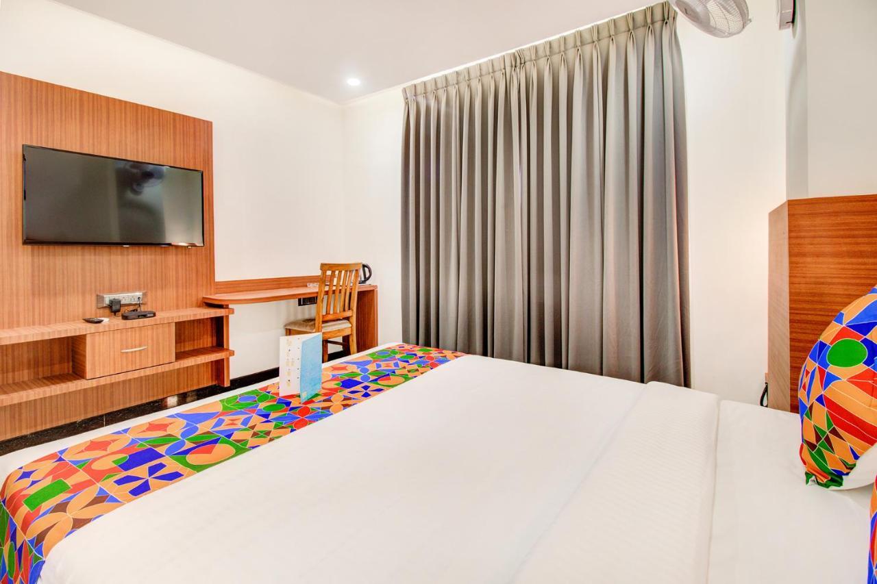 Fabhotel The Royal Suites - Nr Gopalan Innovation Mall Bangalore Eksteriør billede